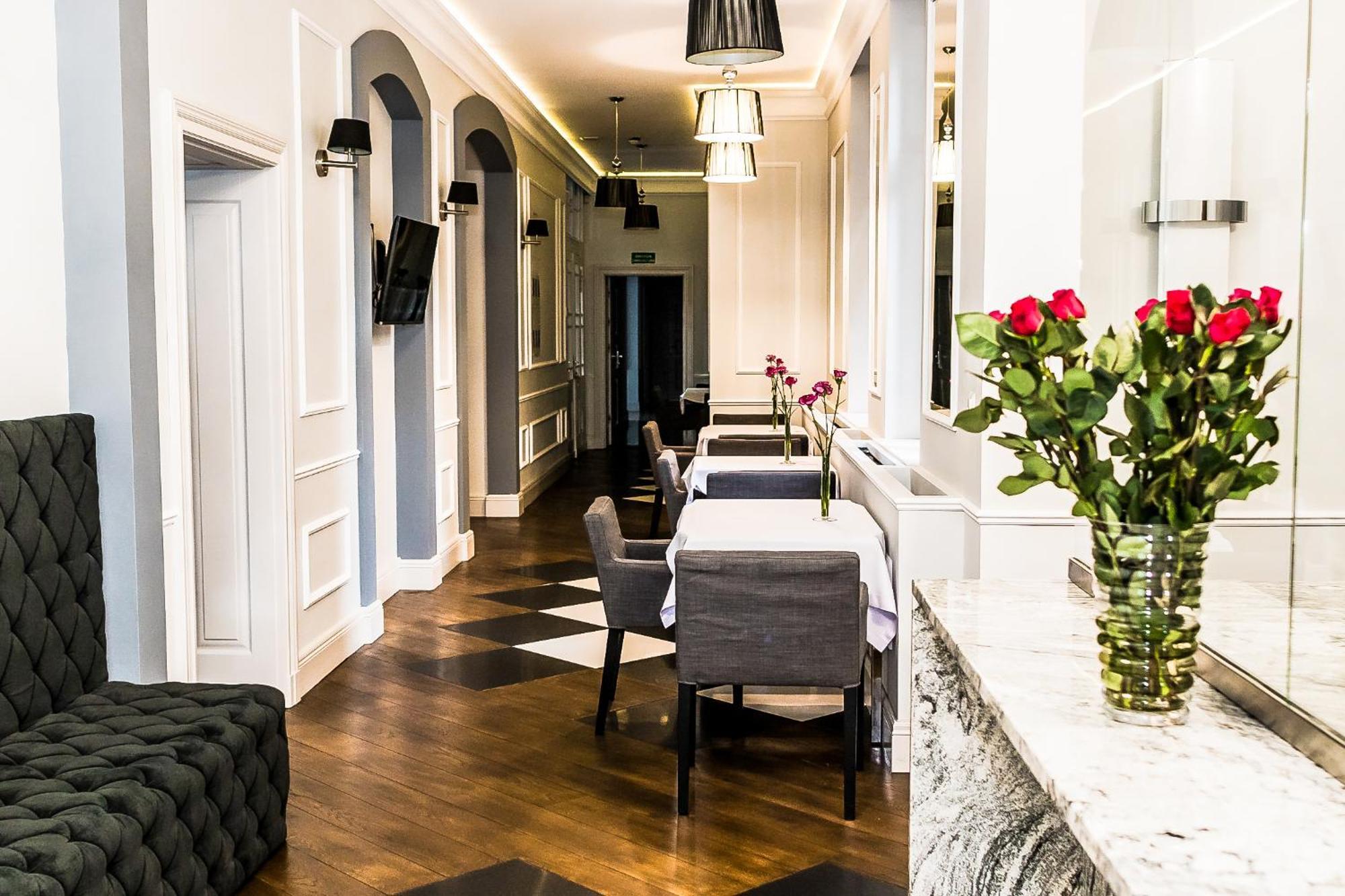 Aparthotel Platinum Apartamenty اينوفروسواف المظهر الخارجي الصورة