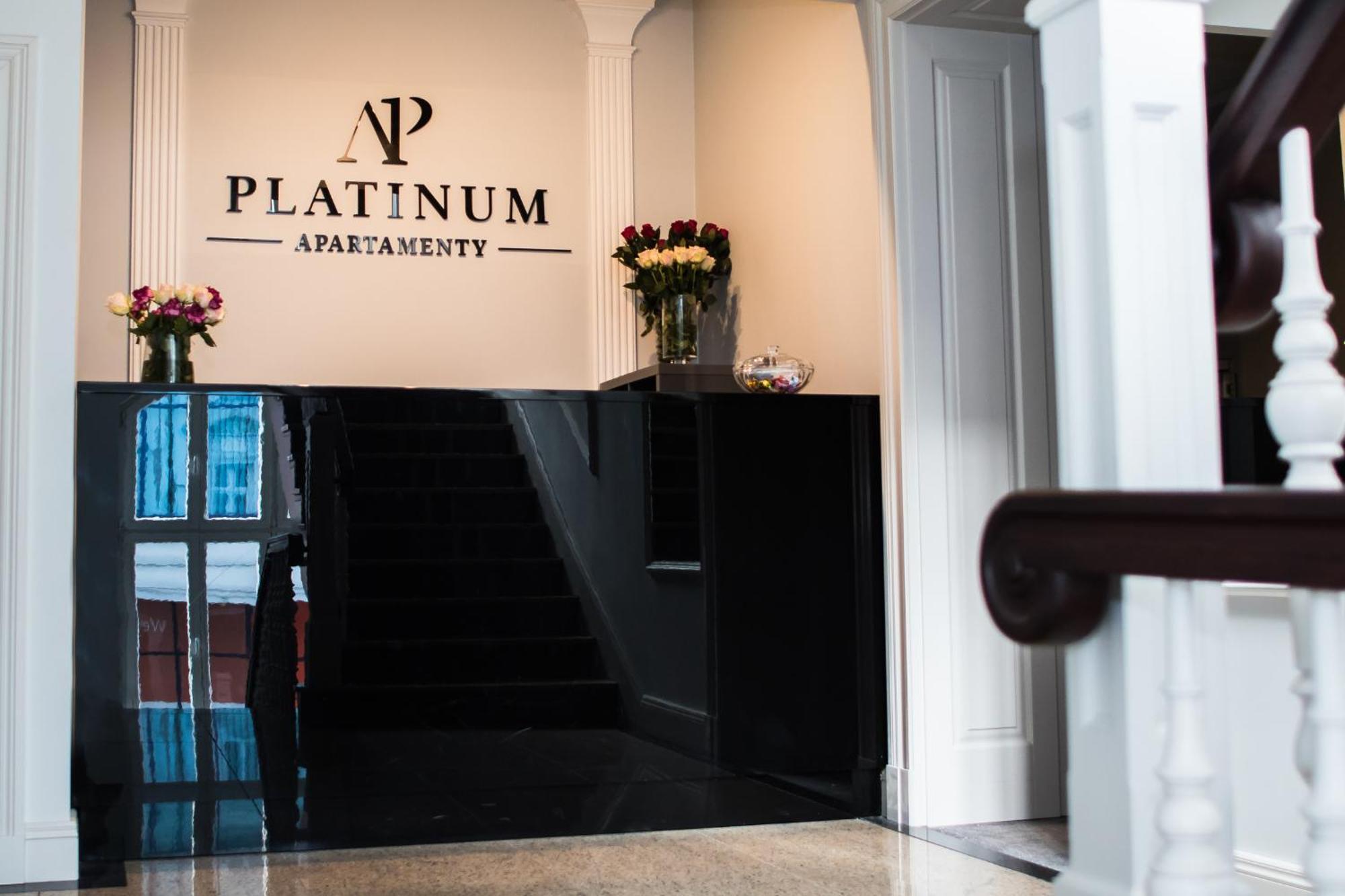 Aparthotel Platinum Apartamenty اينوفروسواف المظهر الخارجي الصورة