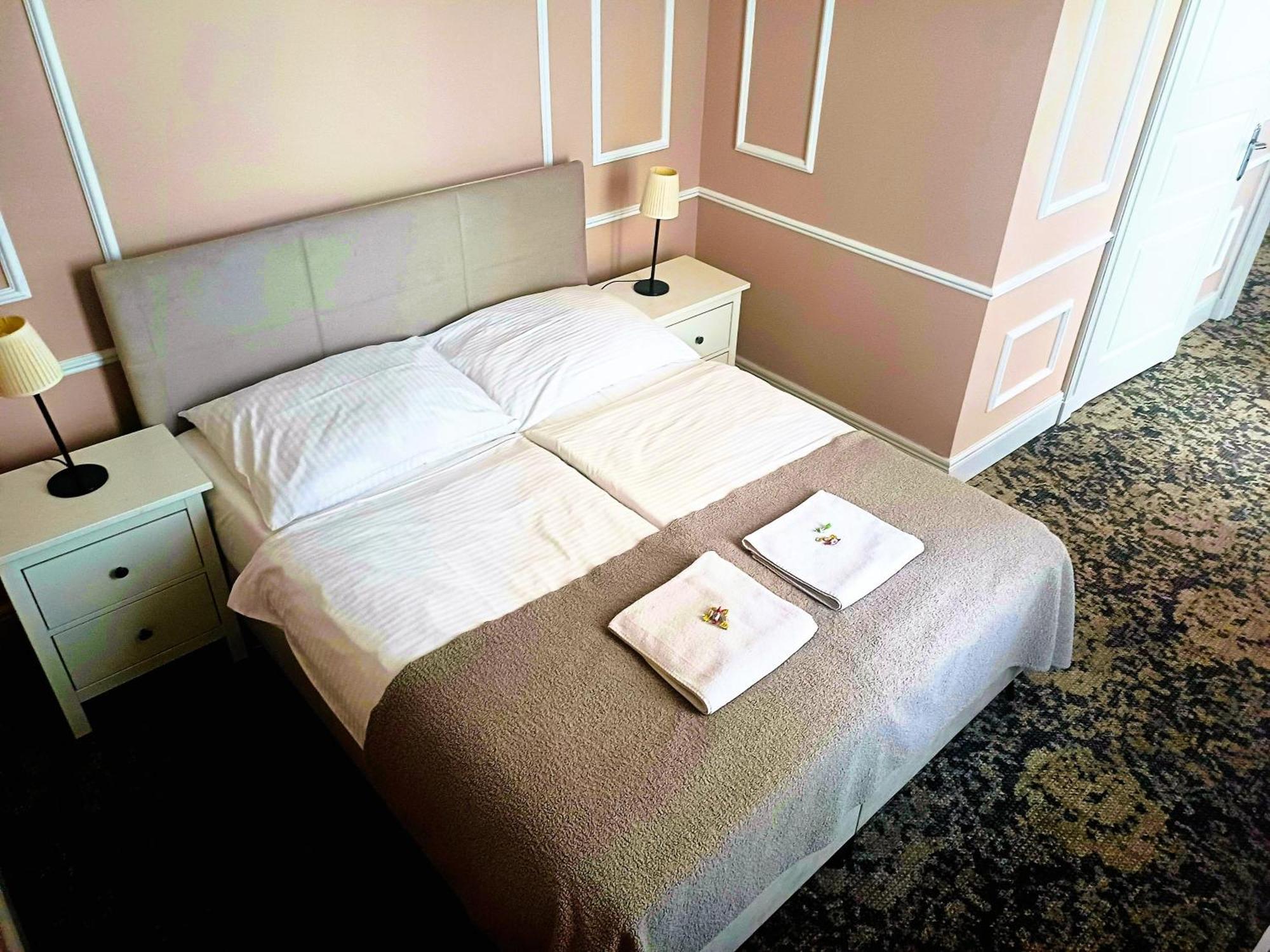Aparthotel Platinum Apartamenty اينوفروسواف المظهر الخارجي الصورة