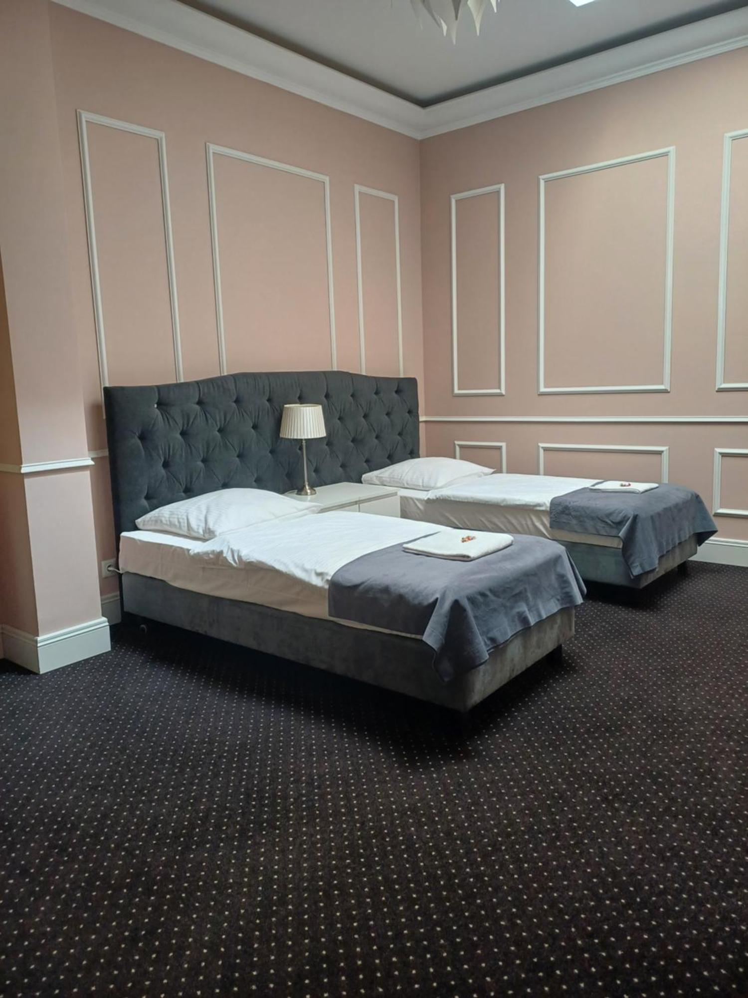Aparthotel Platinum Apartamenty اينوفروسواف المظهر الخارجي الصورة