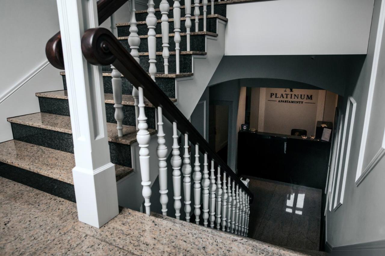 Aparthotel Platinum Apartamenty اينوفروسواف المظهر الخارجي الصورة